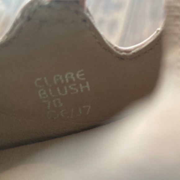 Earthies Shoes Womens 7B Blush Clare Leather Slip On Flats Ballet Straps Comfort - Picture 7 of 10